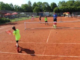 20180521-TCE_Kaffee_nd_Kuchen_Tennis064