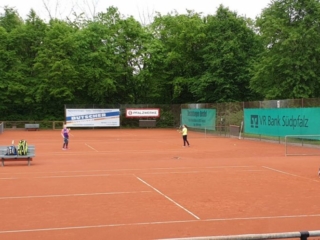 20190503_180257_1280x622